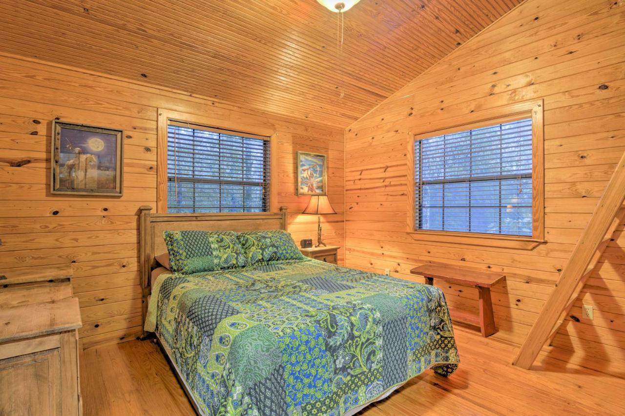Hochatown Hideaway With Hot Tub, Grill And Fire Pit! Βίλα Stephens Gap Εξωτερικό φωτογραφία